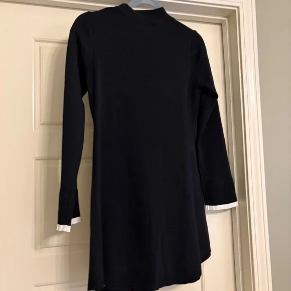 Black Contrasting Long Sleeve Sweater Mini Dress - Picture 2 of 4